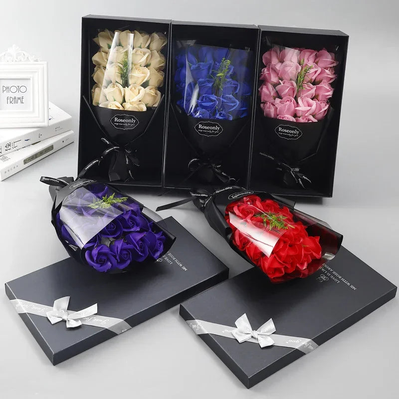 Bouquet de roses éternelles avec coffret cadeau
